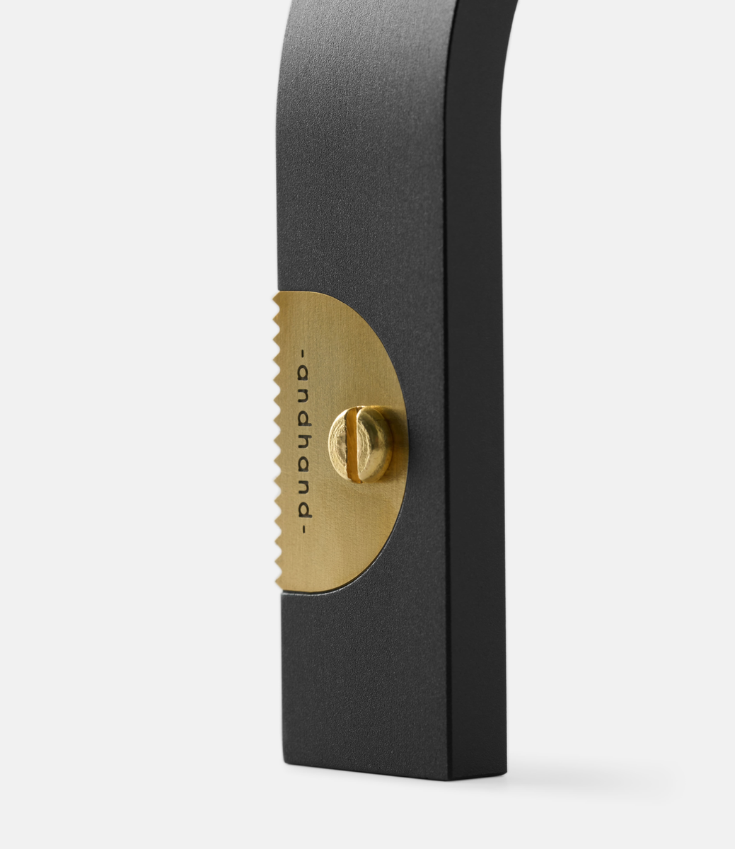 Andhand Hoop tape dispenser Black — держатель для скотча из аллюминия