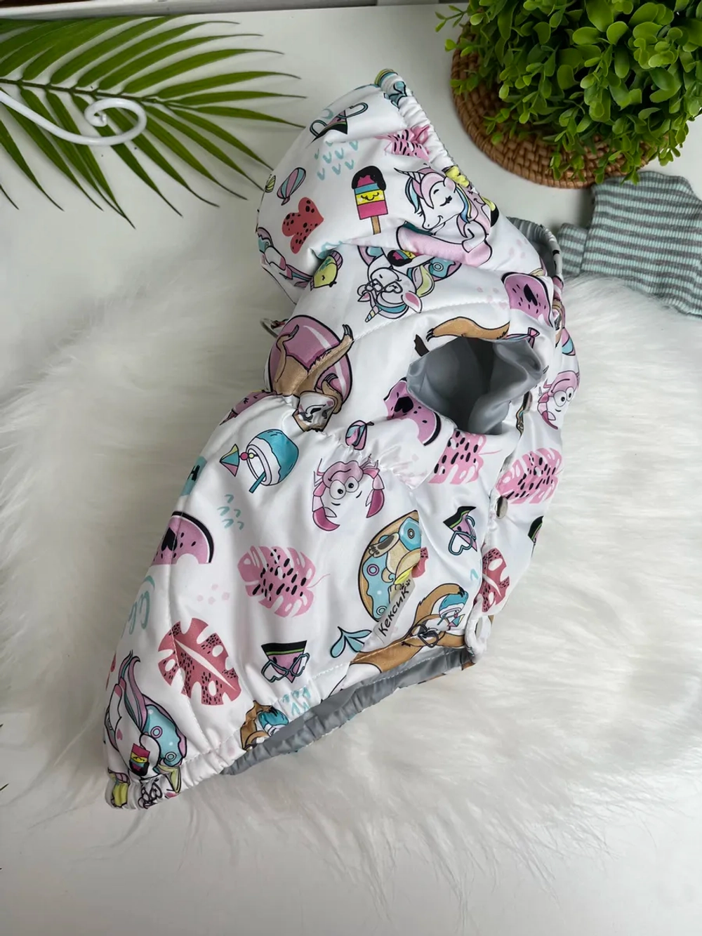 Утепленный жилет для собак и кошек