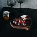 Деревянная менажница из кедра для подачи блюд и закусок с гравировкой "Тепло внутри, сказочно снаружи"