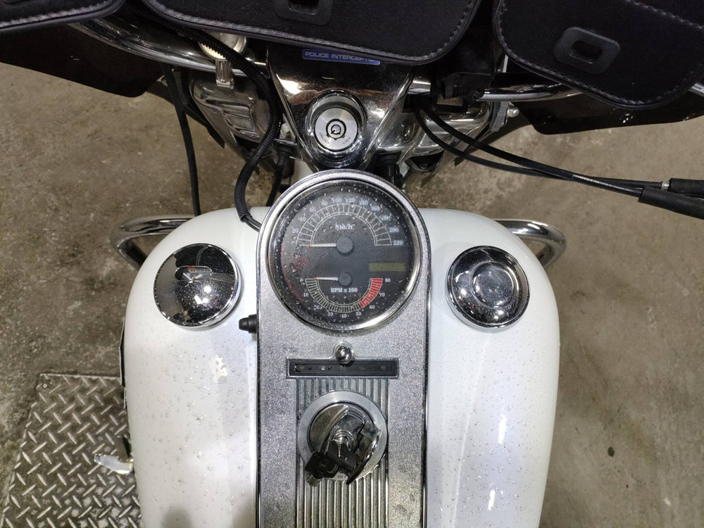 Harley-Davidson Road King FLHRCI 1450 , 2004