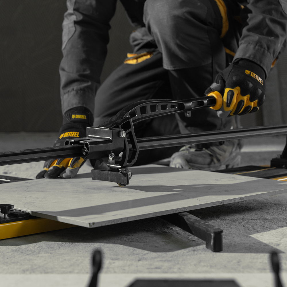 Плиткорез рельсовый 800х16мм, каретка на подш., стальная станина, усил. рукоятка-пенал Denzel