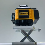 Лазерный уровень DЕWALT MR16 16 зеленых лучей.