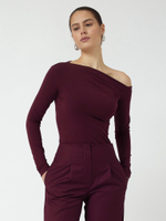 Лонгслив на одно плечо со складками