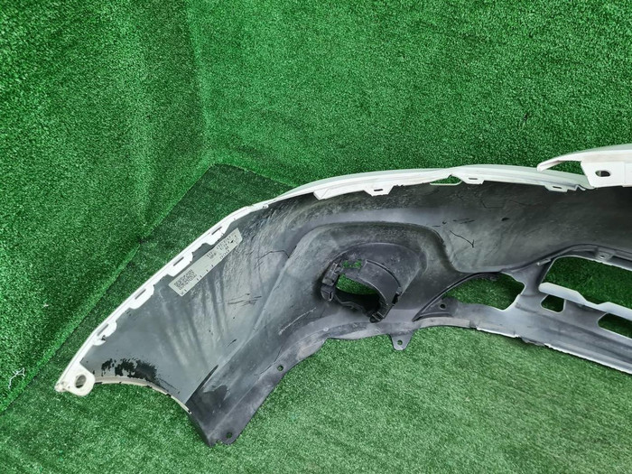 Бампер передний Subaru Outback 5 (2017-2021)