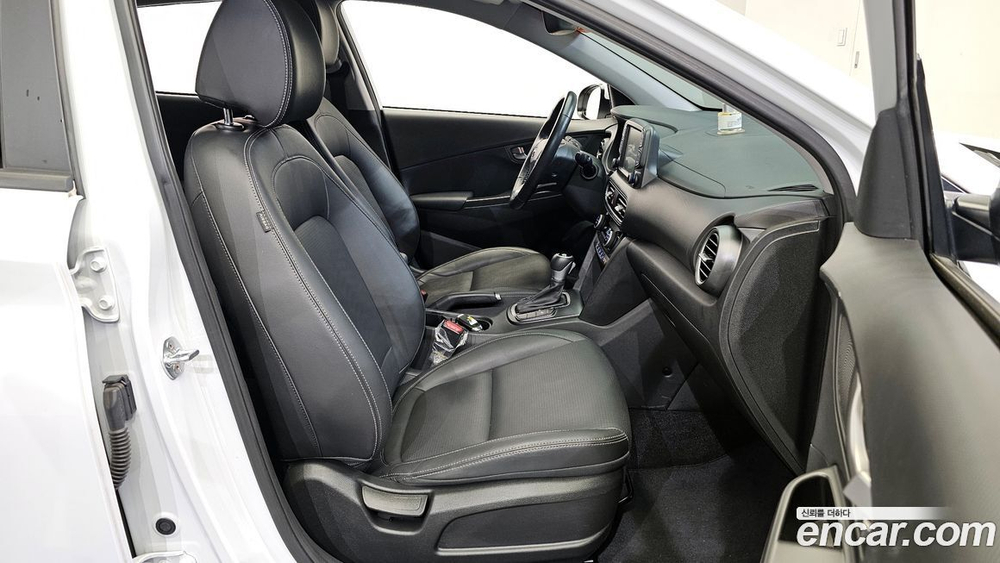 Hyundai KONA Дизель 1.6 2WD (03.2020)