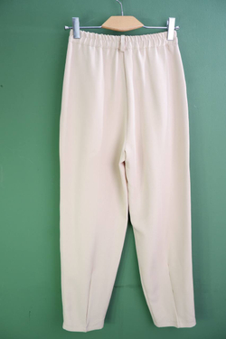 Брюки для офисного образа, визуально на 46 размер