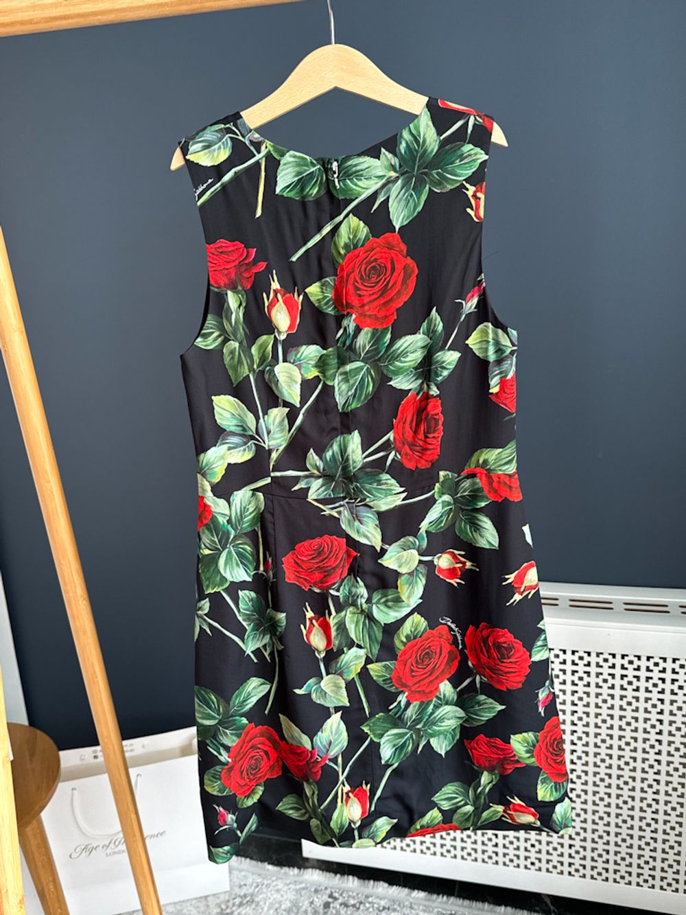 Платье из вискозы Dolce & Gabbana, 146