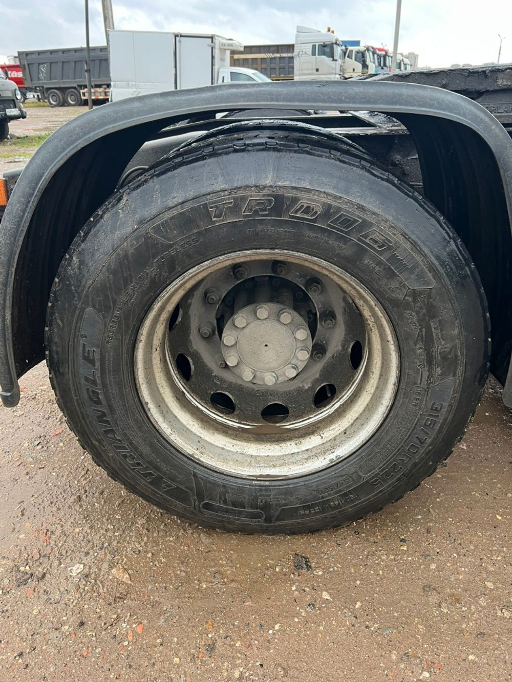 КамАЗ 5490 4x2 Седельный тягач 5490-023-87(S5) (Дизельный, 12,0 л, 401 л.с., АТ)