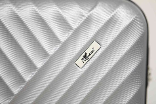 Чемодан PALMA