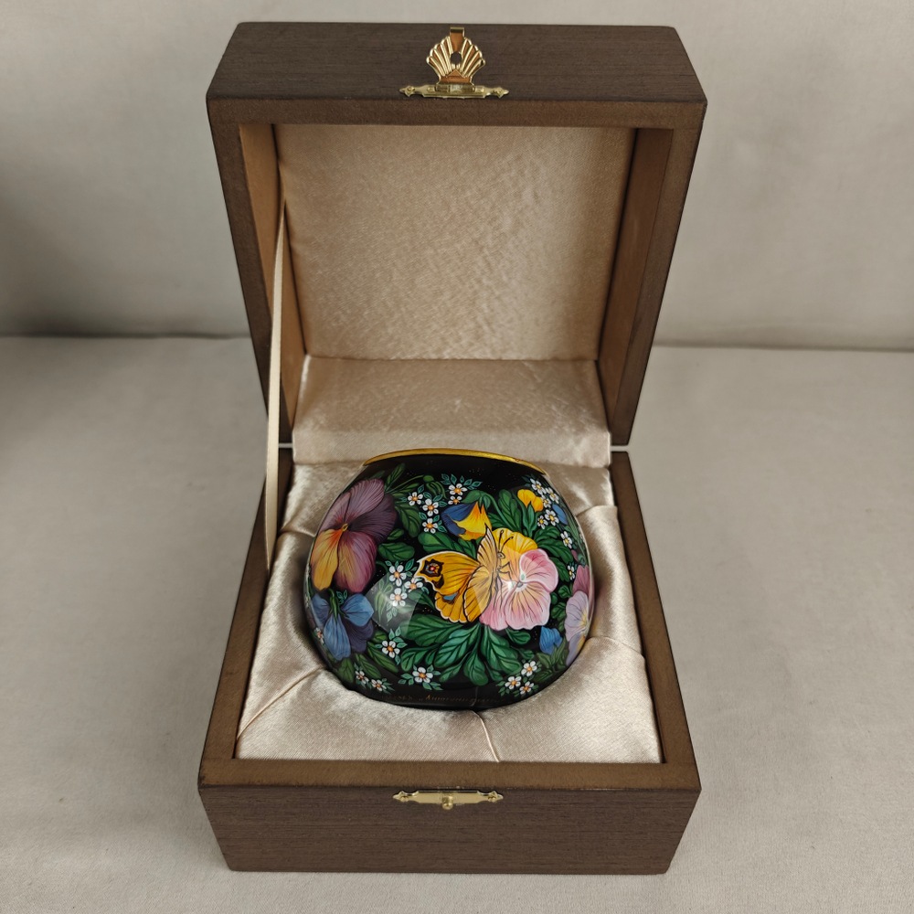 Вазочка с ручной росписью Палех "Анютины глазки"