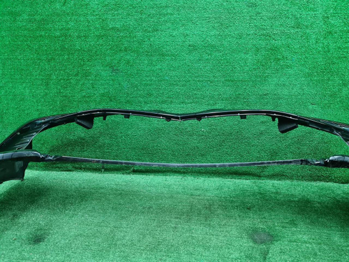 Бампер передний Toyota Camry xv70 (2020-н.в.)