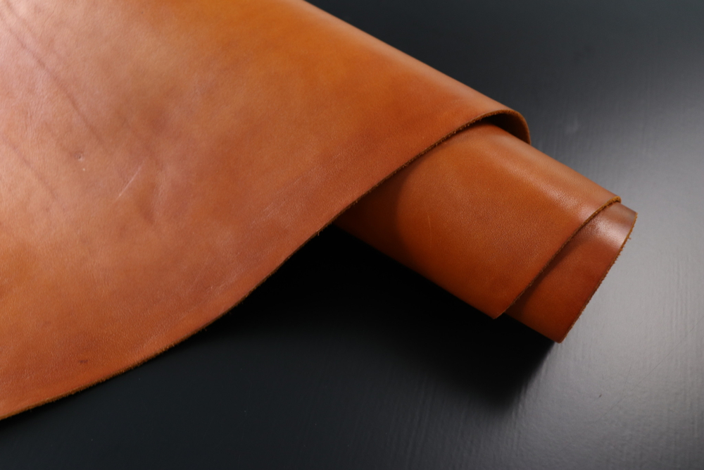 1,8-2,2 Юфть рыжая с восковым покрытием