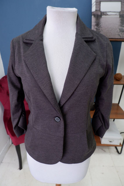 Жакет Orsay базовый 42-44 размер