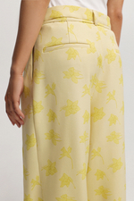 Брюки широкого кроя