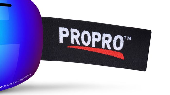 логотип PROPRO на эластичной ленте