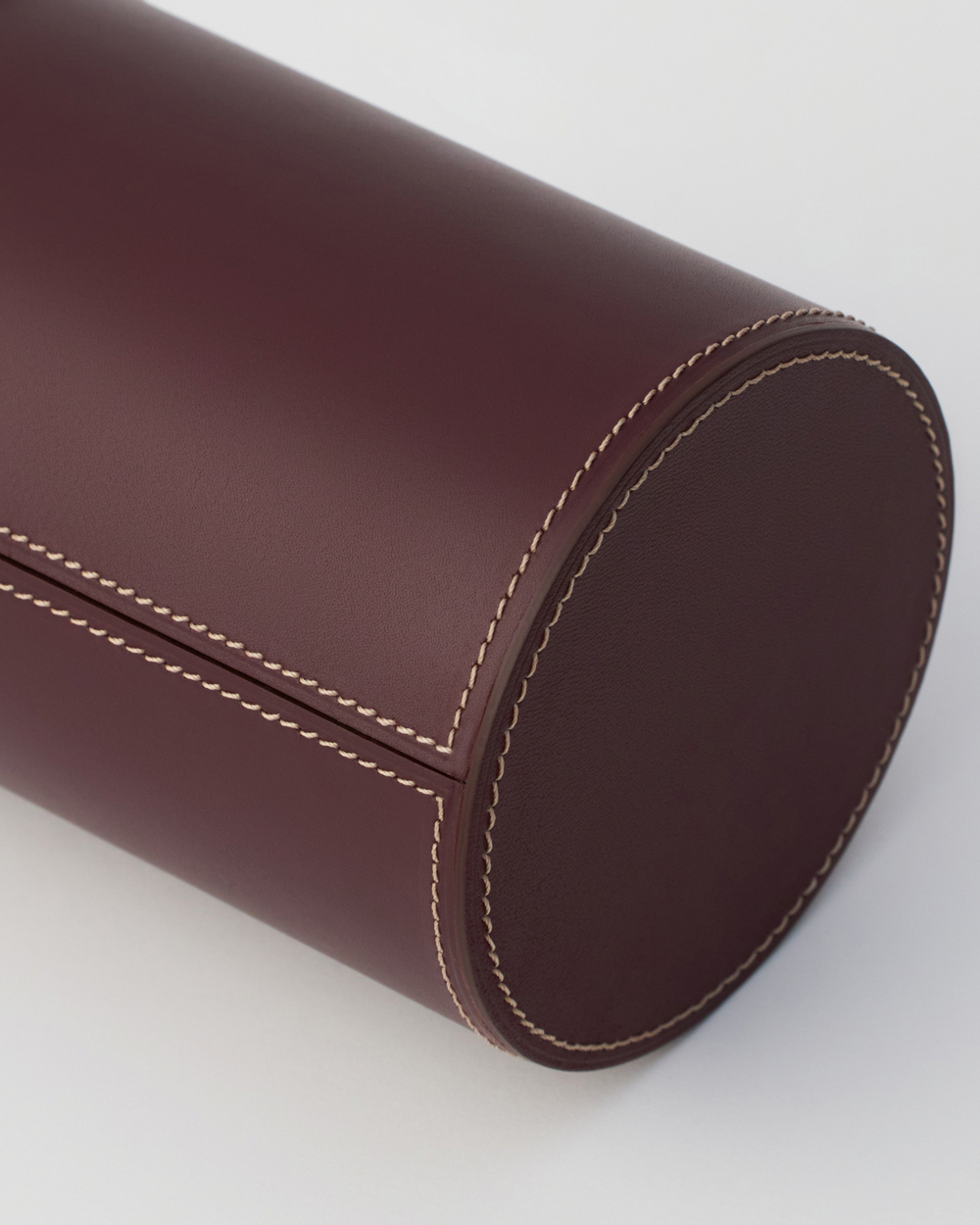 Стакан-подставка для канцелярии - Merlot