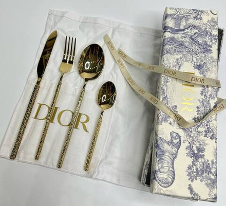 Набор столовых приборов Dior
