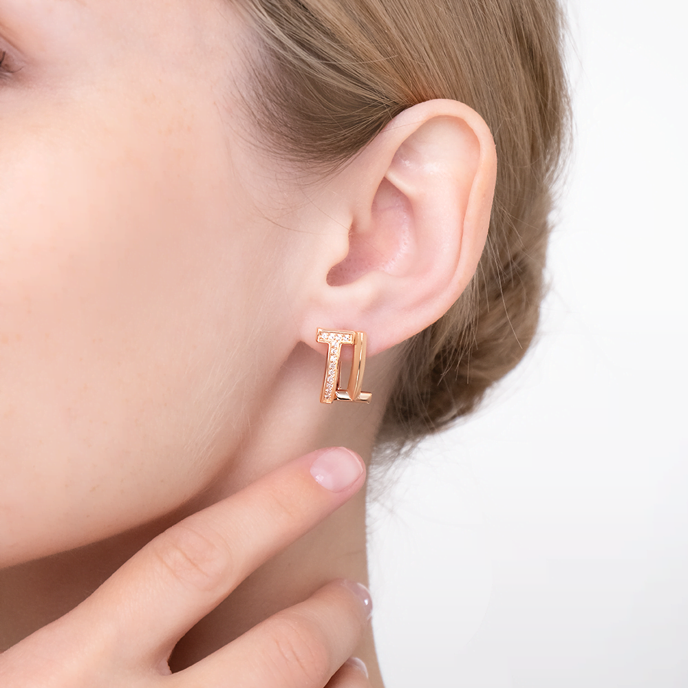 Серьги с английским замком из красного золота с фианитами