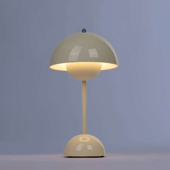 Настольный светильник Mary белый