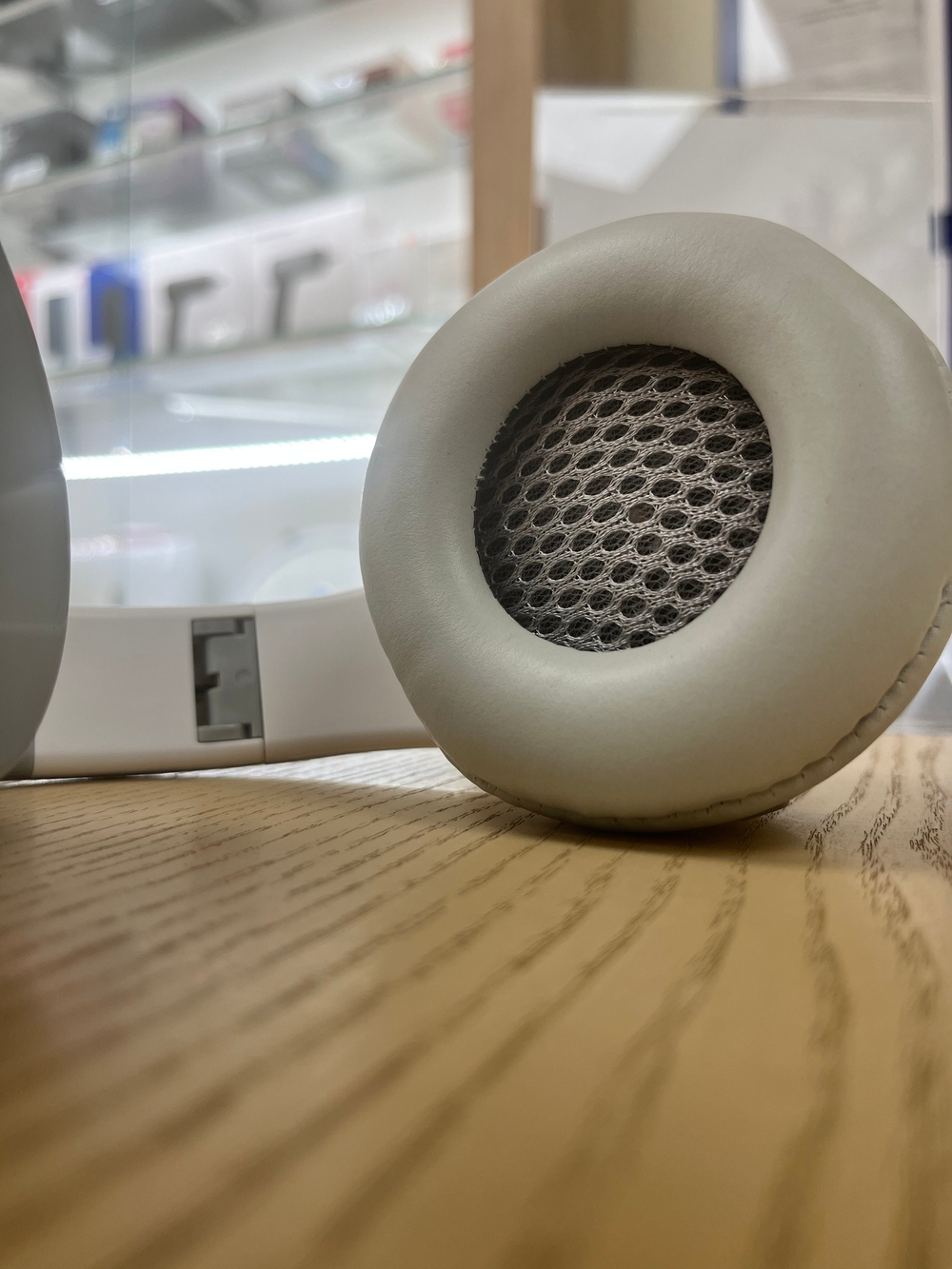 Bluetooth Наушники Komc KM-6400 белый, беспроводные наушники с микрофоном, белые