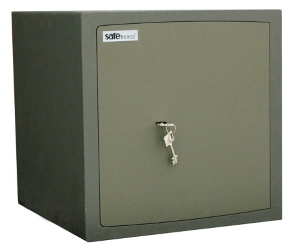 Сейф взломостойкий Safetronics NTR-39ME, электрон. кодовый + мастер ключ, Полка