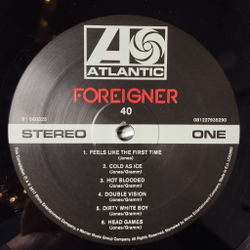 Винтажная виниловая пластинка LP Foreigner 40 (EU 2017)