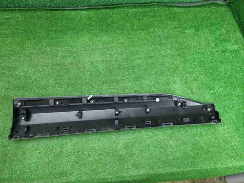 Накладка двери передняя левая Geely Atlas 2 23-нв