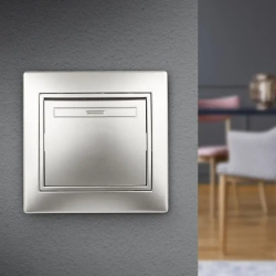 Выключатель Intro Plano 1-101-03 одноклавишный 10А-250В IP20 СУ алюминий