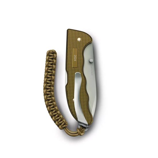 Нож Victorinox 0.9415.L24 Evoke Alox Limited Edition 2024 клинок из стали 1.4116, рукоять Оксидированный алюминиевый сплав Alox (Aluminium Oxide)