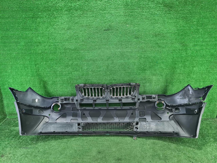 Бампер передний BMW X3 Е83 (2003-2006)