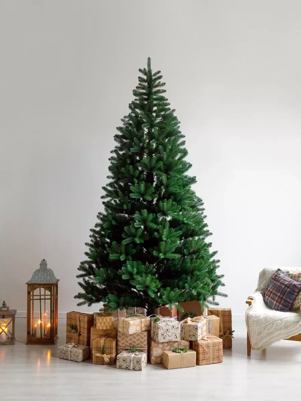 Интерьерная искусственная елка Клеопатра Люкс 4 м., ствольная, 100% Литая хвоя, Green Trees (GT4KLEO)