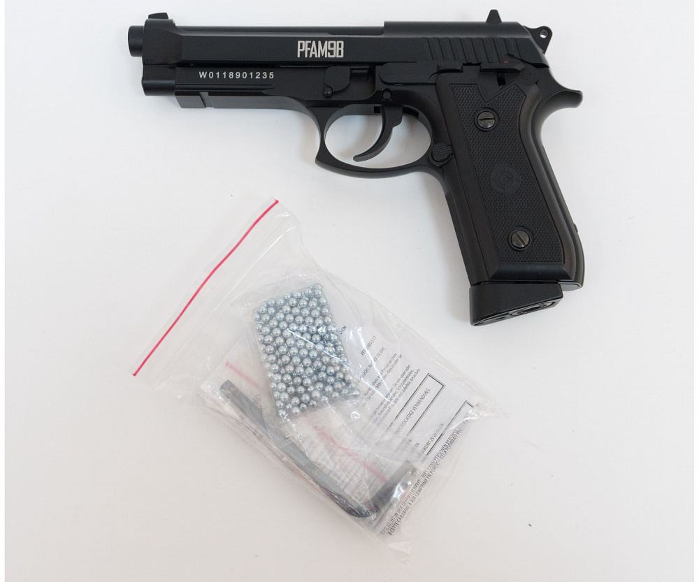 Пистолет пневматический Crosman PFAM9B (Beretta) 4,5 мм