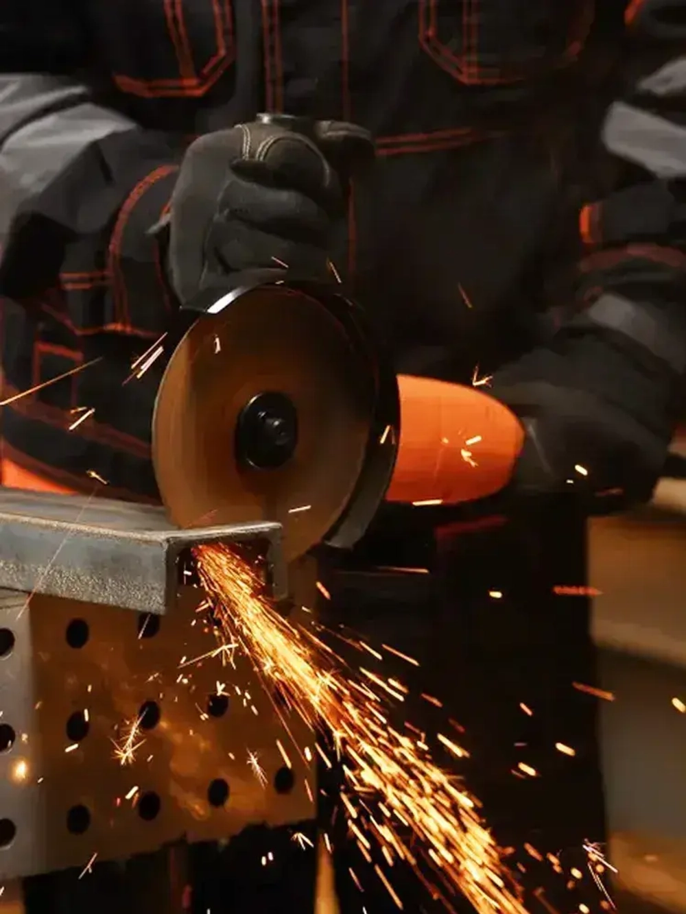 Болгарка с регулировкой оборотов 150 мм, 1400 Вт, 10500 об/мин - УШМ-150/1400Э Вихрь, 2 положения рукоятки