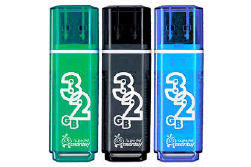 Флеш-накопитель Smartbuy Glossy series 32GB Blue, синий