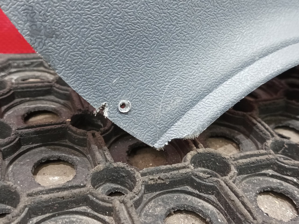 Накладка потолка правая