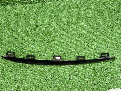 Молдинг перед. бампера Mercedes GLE V167 18-24 AMG