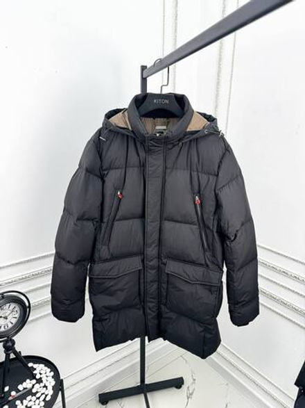 Пуховик Kiton
