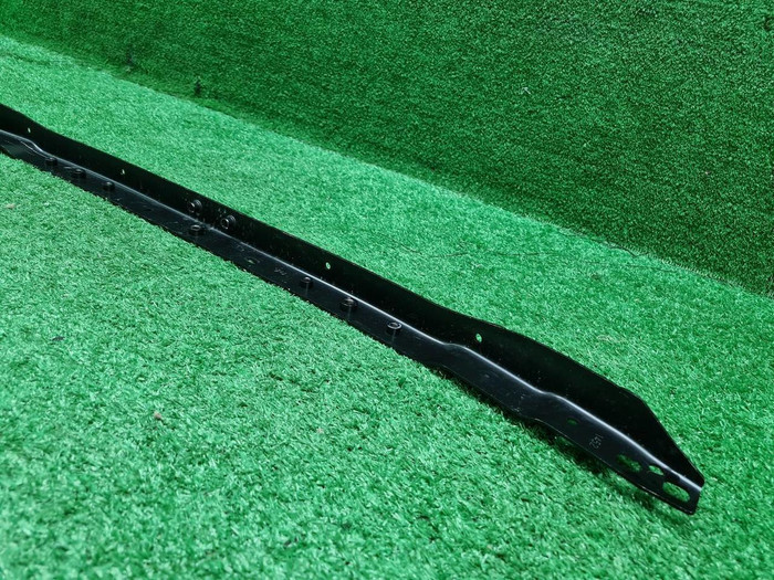 Кронштейн панели BMW X5 G05 (2018-н.в.)