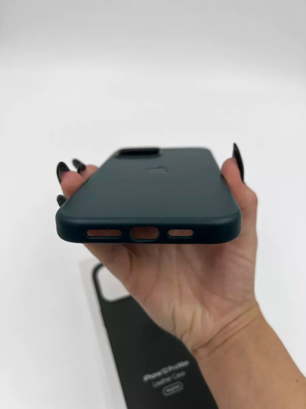 Кожаный чехол Leather Case iPhone 12 Pro Max, Seguoila Green Темно-Зеленый