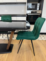 Кухонный раскладной стол "Прадо" черный мрамор и 4 стула ГУЧИ