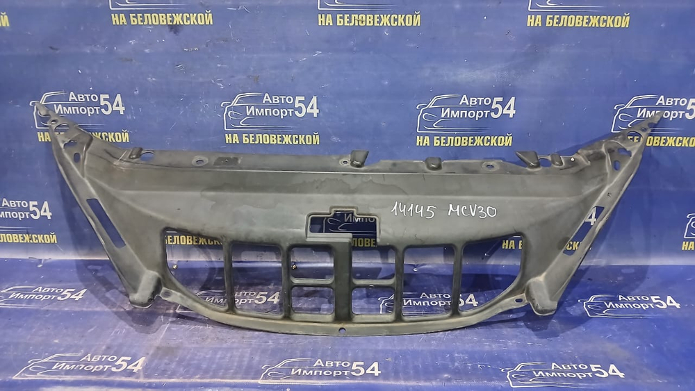 Накладка на рамку радиатора TOYOTA WINDOM 2001-2006