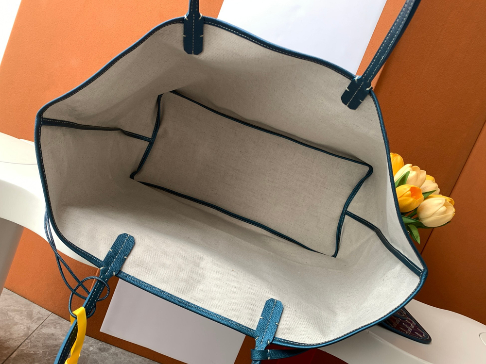 Goyard Saint Louis GM Bag