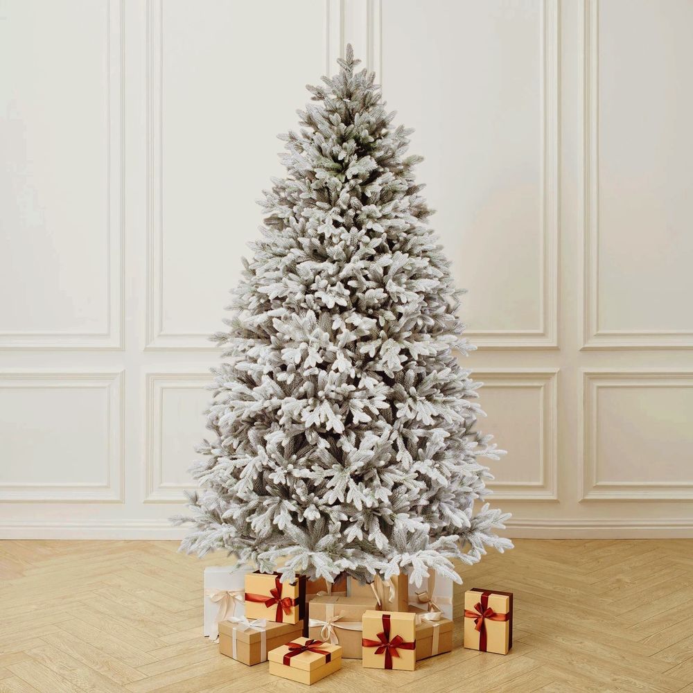 Заснеженная елка с гирляндой встроенной «Эльга» (Литая хвоя) от 1,5 м до 3 м