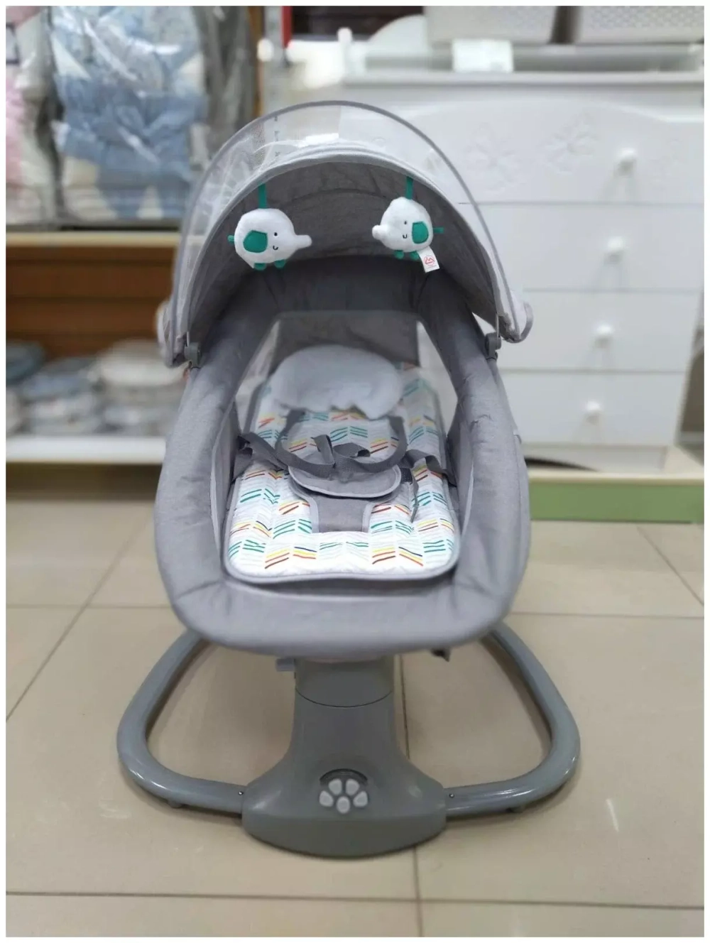 Электрокачели шезлонг Luxmom 08106 (серый)