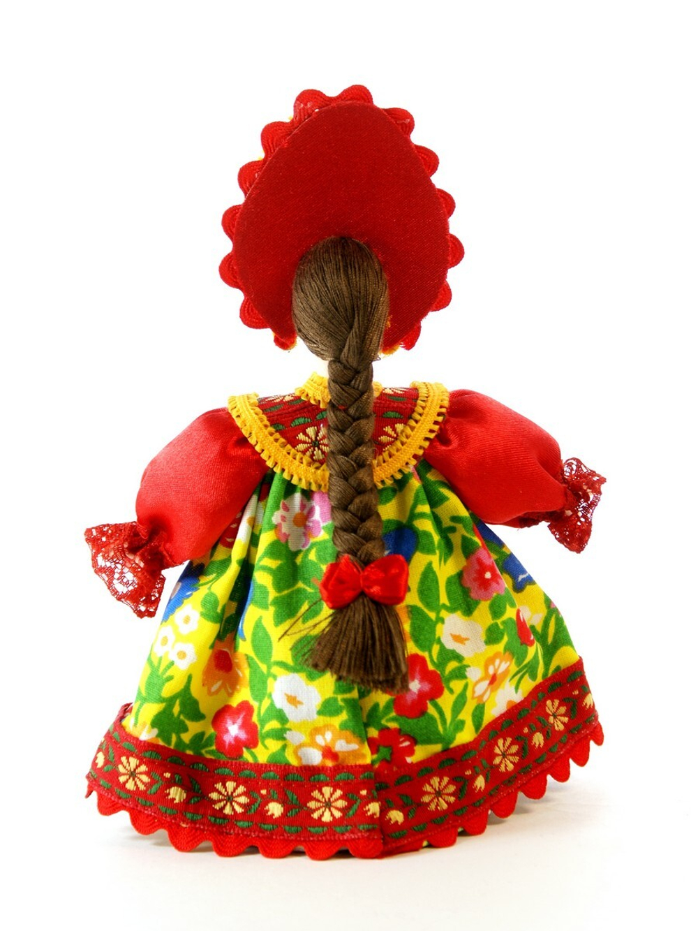 Кукла коллекционная в девичьем праздничном костюме.