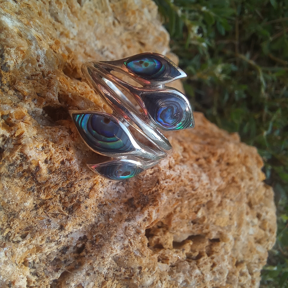 Кольцо ЛИСТЬЯ, серебро/перламутр