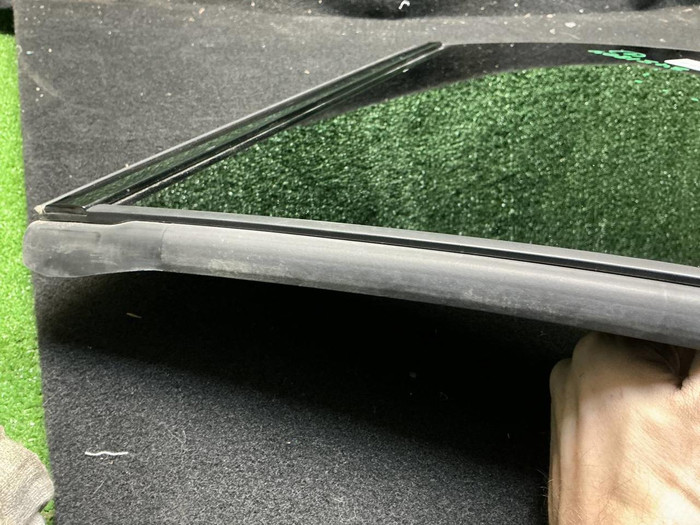 Форточка задняя левая GAC GS8 2 (2021-н.в.)