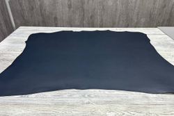 Целая ременная кожа темно-синего цвета в магазине Prima Pelle