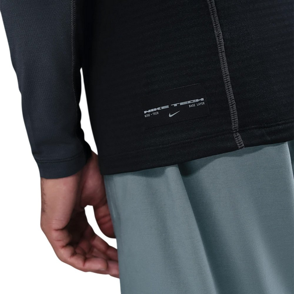 Баскетбольная мужская футболка Nike Tech