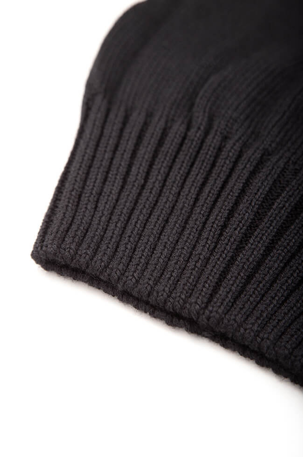 8379 Шапка женская (черный)